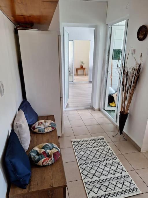 Miha'S Apartament Sulina Ngoại thất bức ảnh